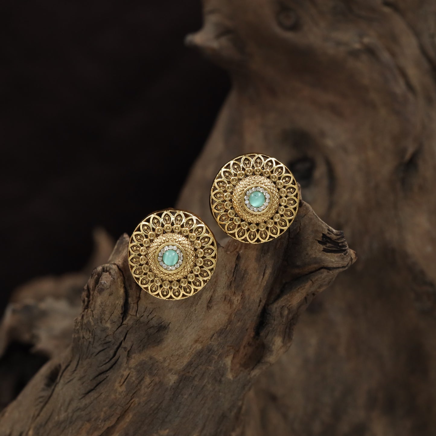 Circular Antique Stud with Intricate Rosette Detailing