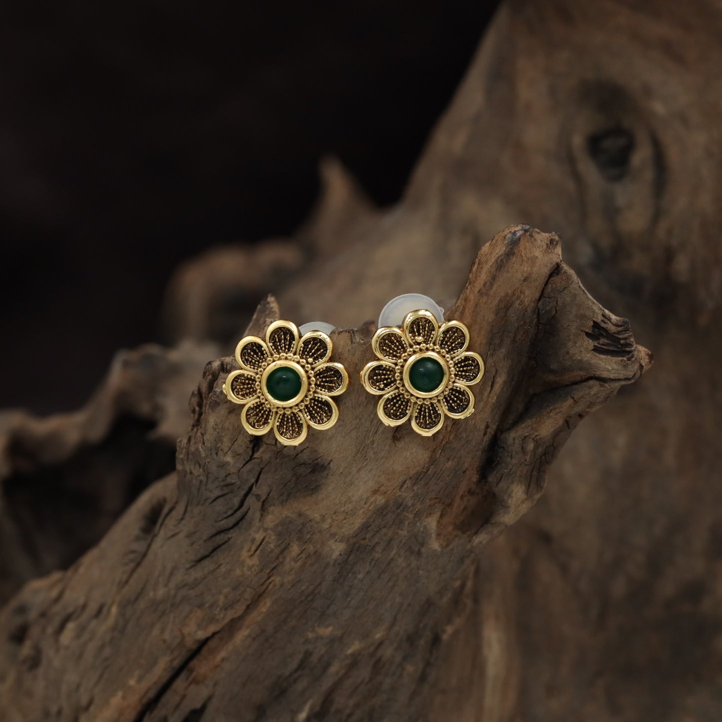 Floral Antique Stud with Round Centre and Petal Border