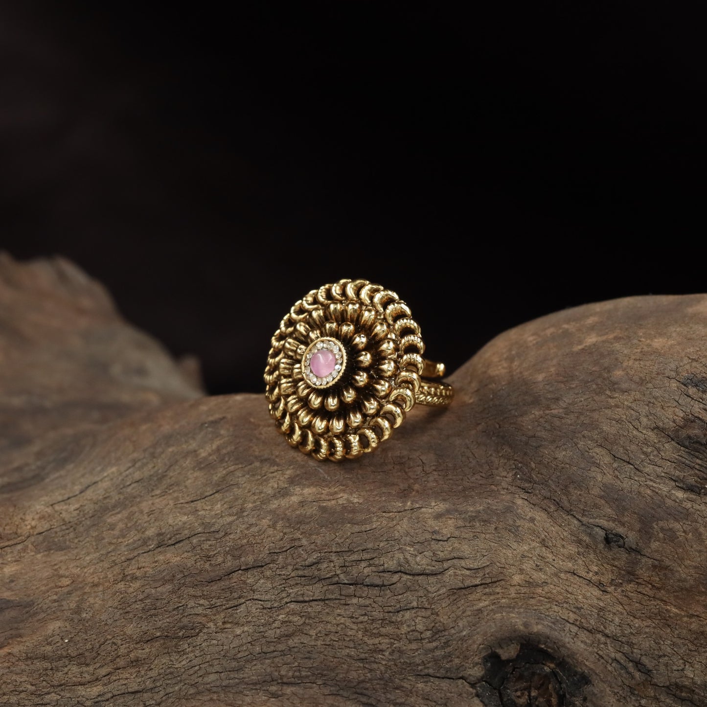 Antique Finger Ring with Sculpted Floral Work and Intricate Outer Detailing