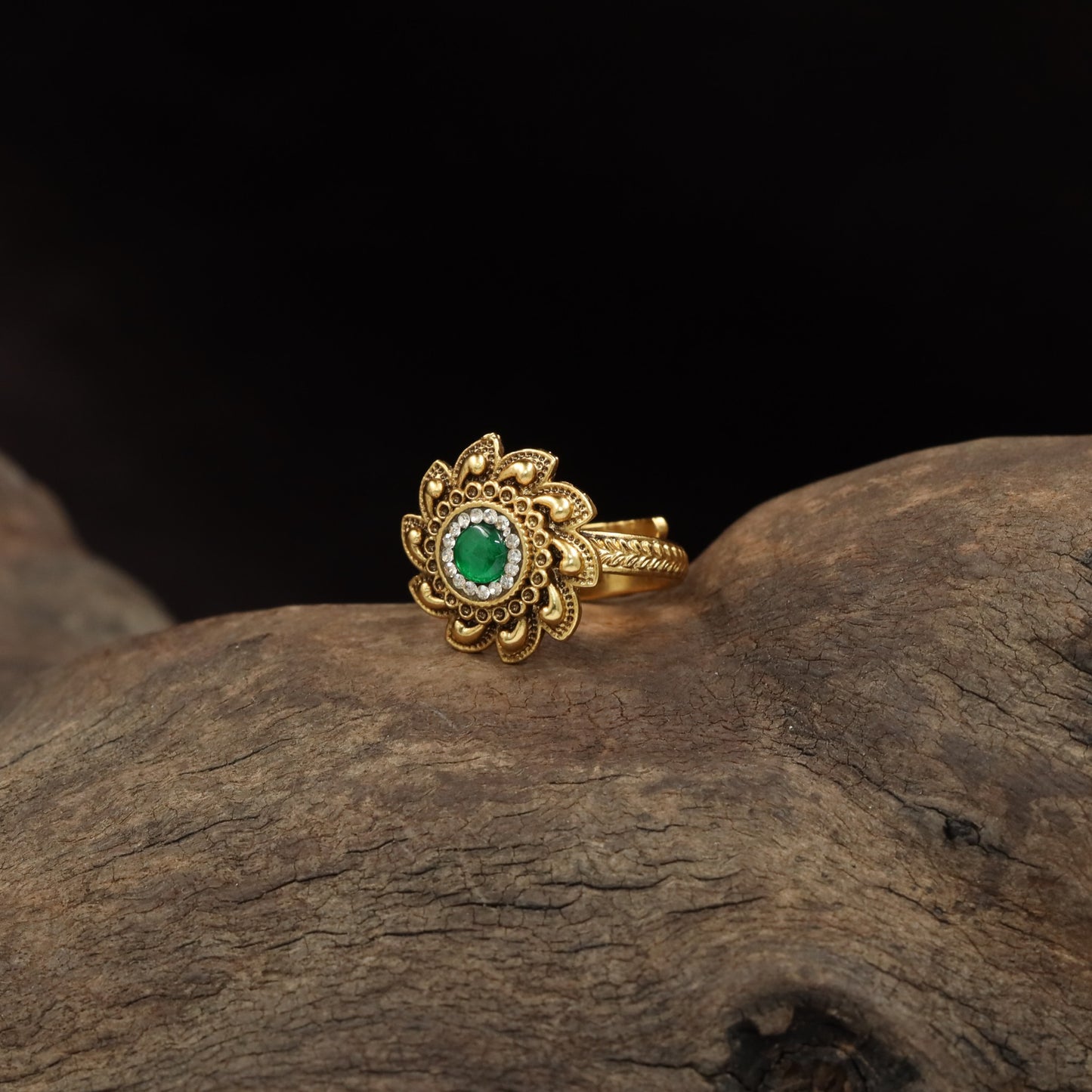 Floral Antique Finger Ring with Sculpted Petals and Ornate Centre