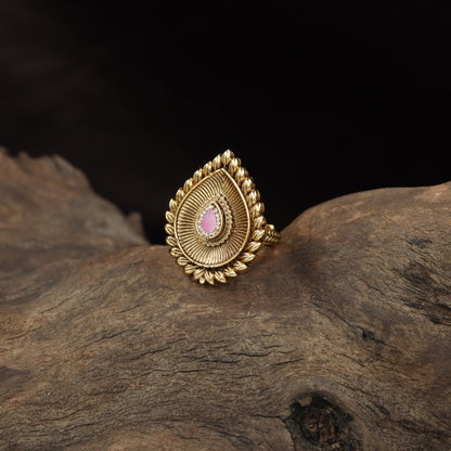 Teardrop Antique Finger Ring with Radiating Fanwork and Leaf Border