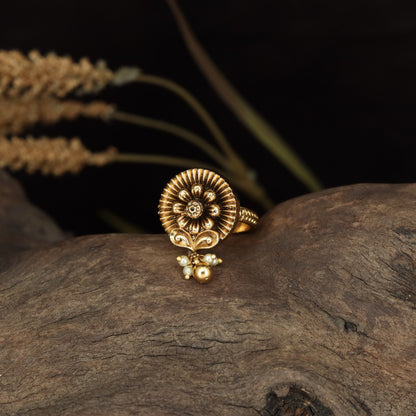 Antique Finger Ring Featuring Fine Sunburst Detailing and Floral Centre