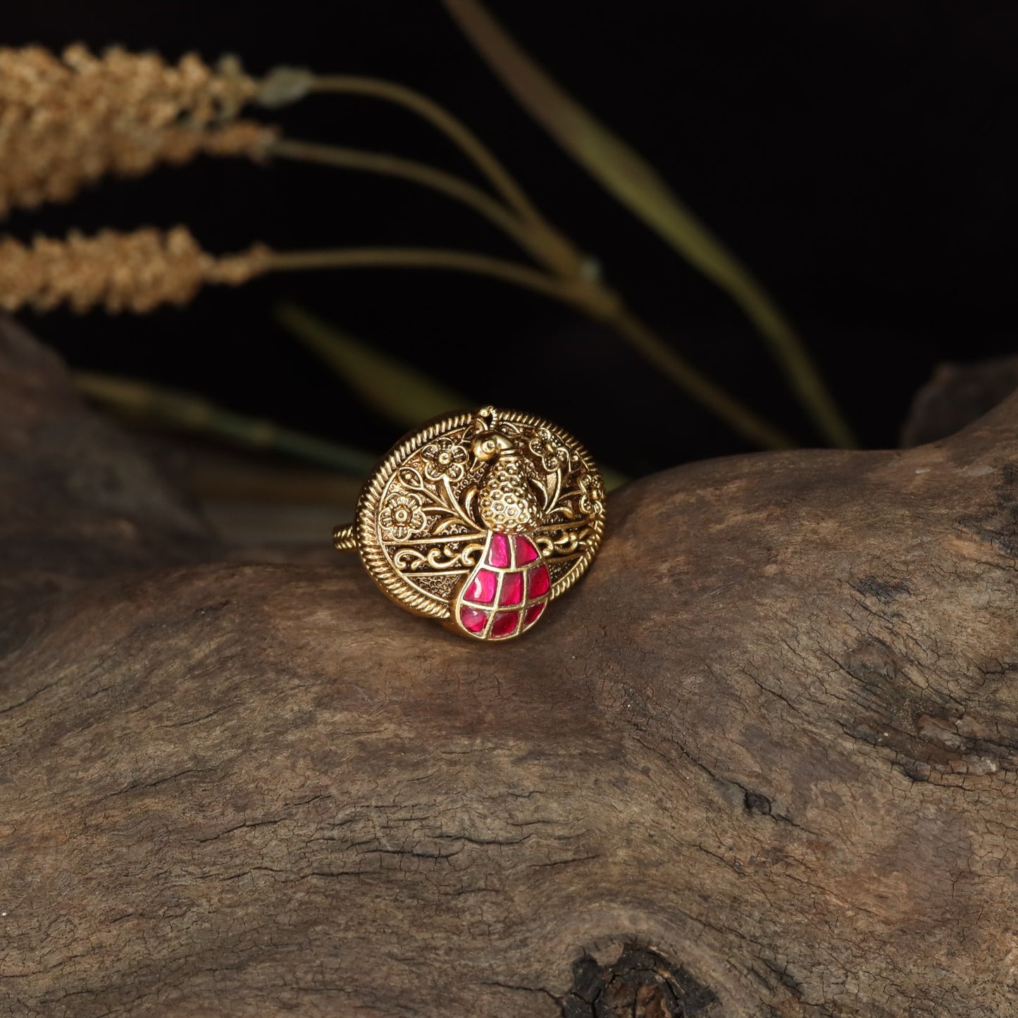 Peacock Antique Finger Ring with Sculpted Details and Floral Scrollwork