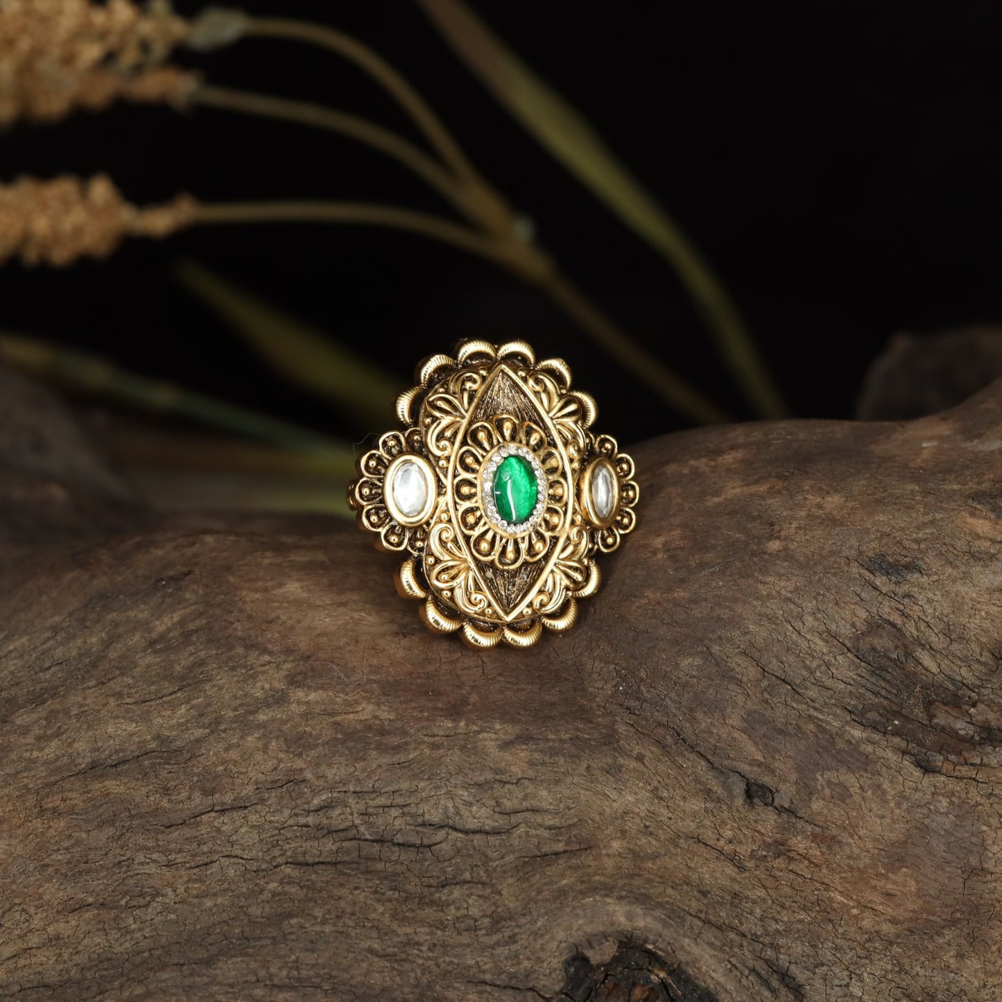 Antique Finger Ring Showcasing Curvilinear Work and a Defined Centre