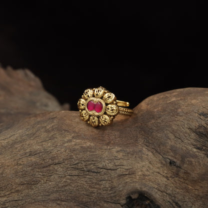 Antique Finger Ring with Twin Oval Centre and Sculpted Floral Detailing