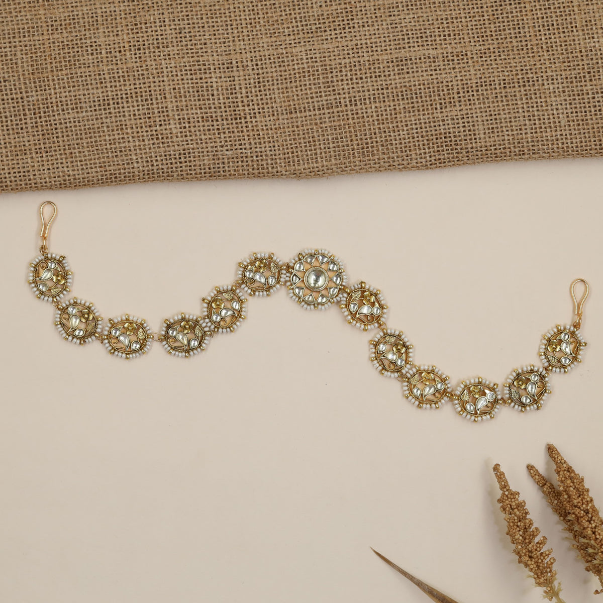 Floral Jadau Shishphul with Symmetrical Round Elements