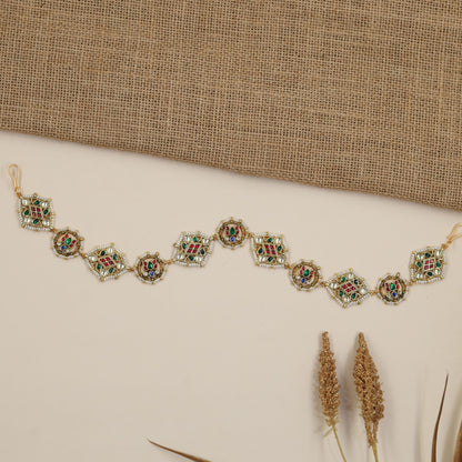 Jadau Diamond Panel Shishphul with Roundels