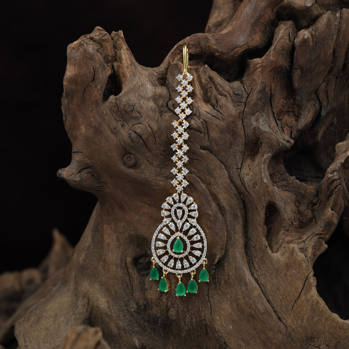 GJ Rosette Tikka with Teardrop Fringe