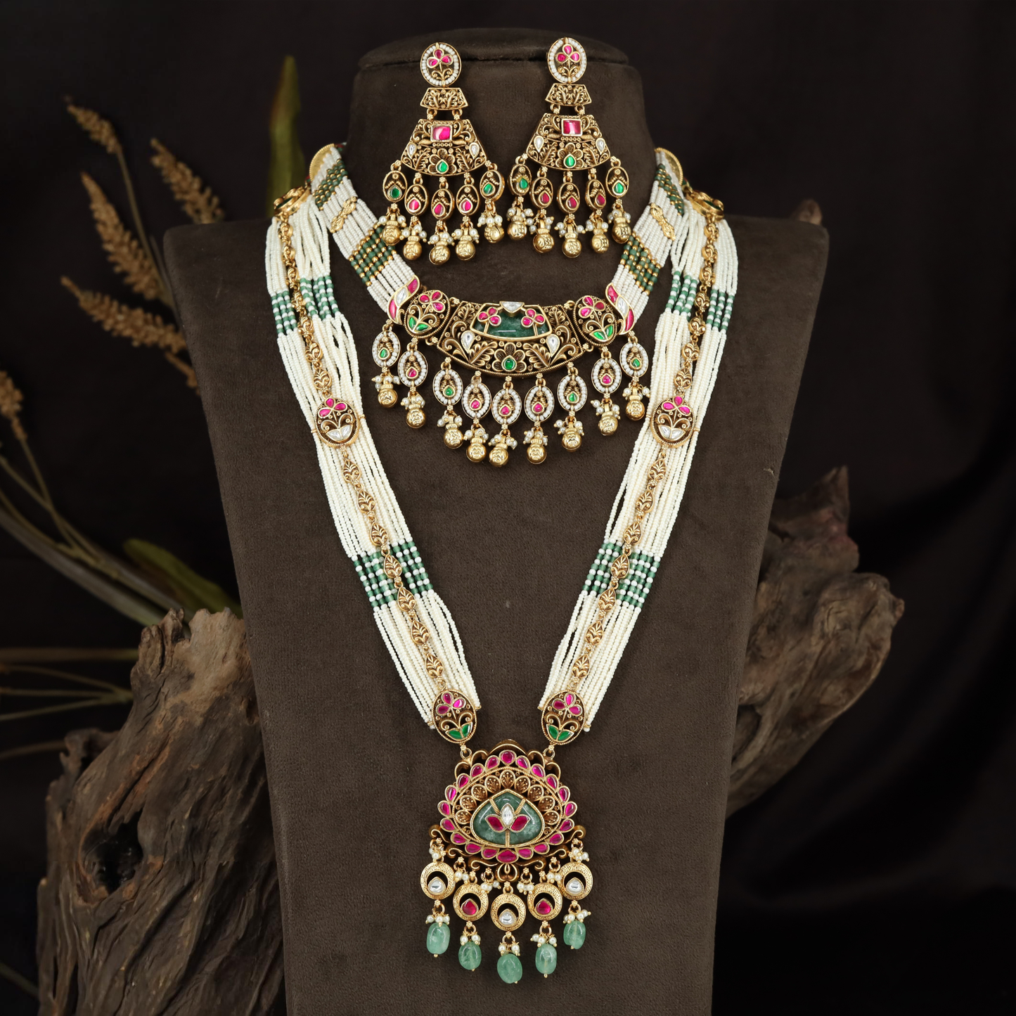 Antique Combo Jewellery Set with Long Beaded Necklace and Statement Pendant