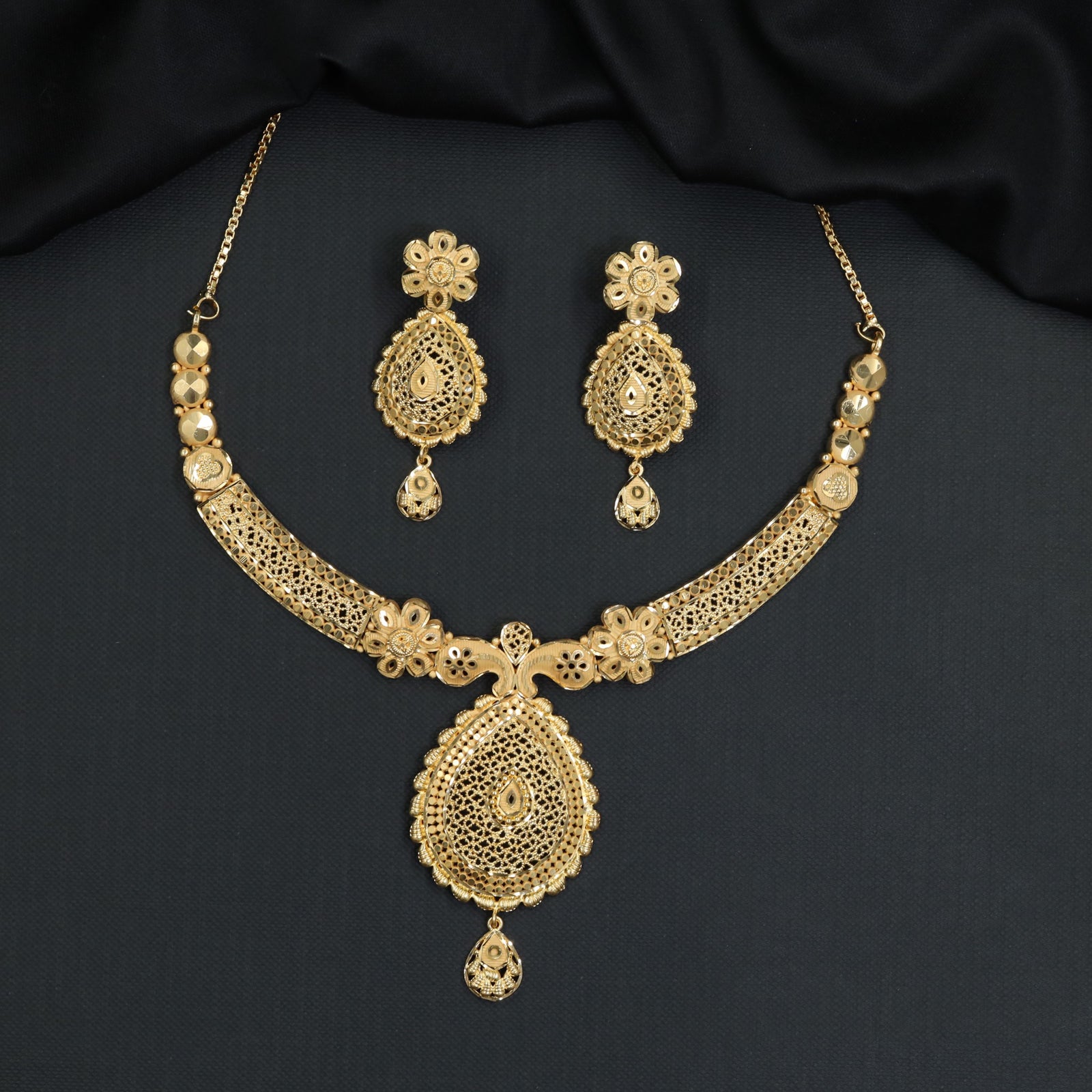 The Floral Medallion and Pear Drop Forming Necklace