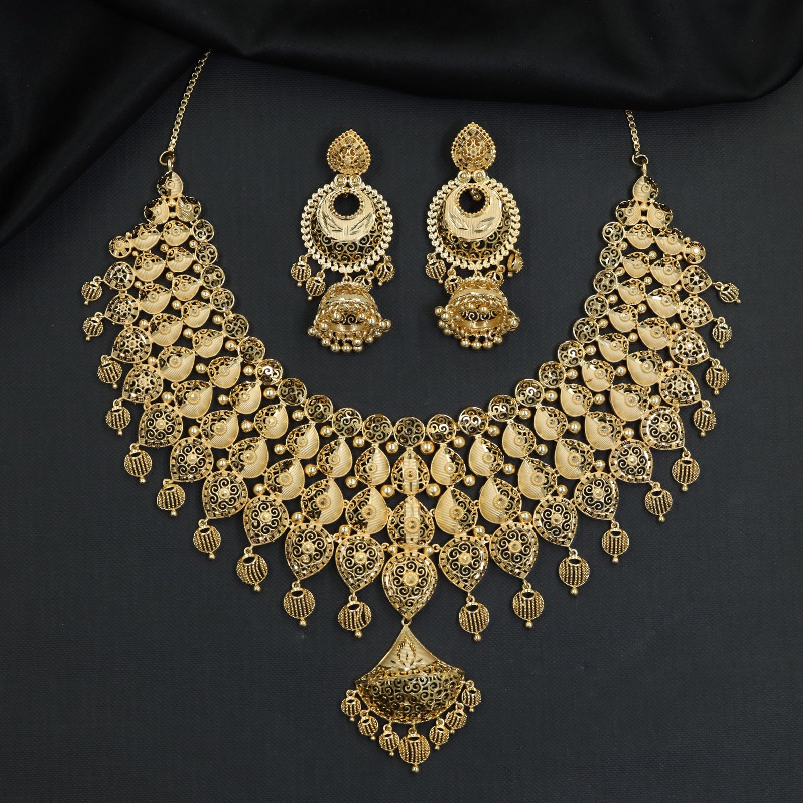 Ornate Coinwork Forming Necklace with Grand Centre Pendant