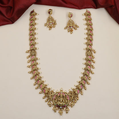 Heritage Long Haara Featuring Curved Paisley Forms and a Statement Lakshmi Pendant