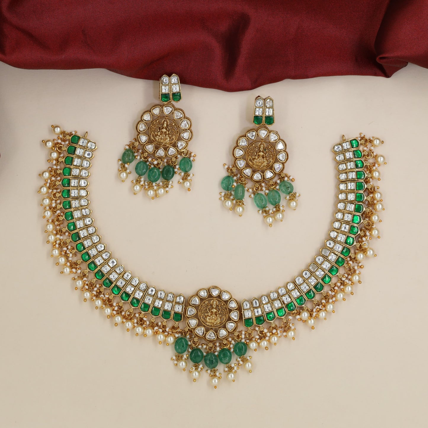 Circular Medallions and Repeating Square Links in a Jadau Necklace