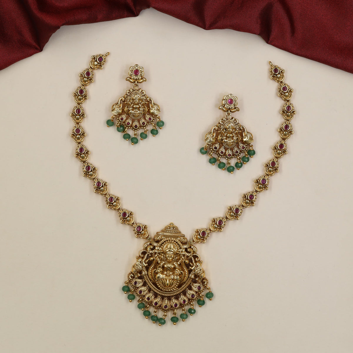 Antique Lakshmi Necklace Set with Repeating Floral Forms