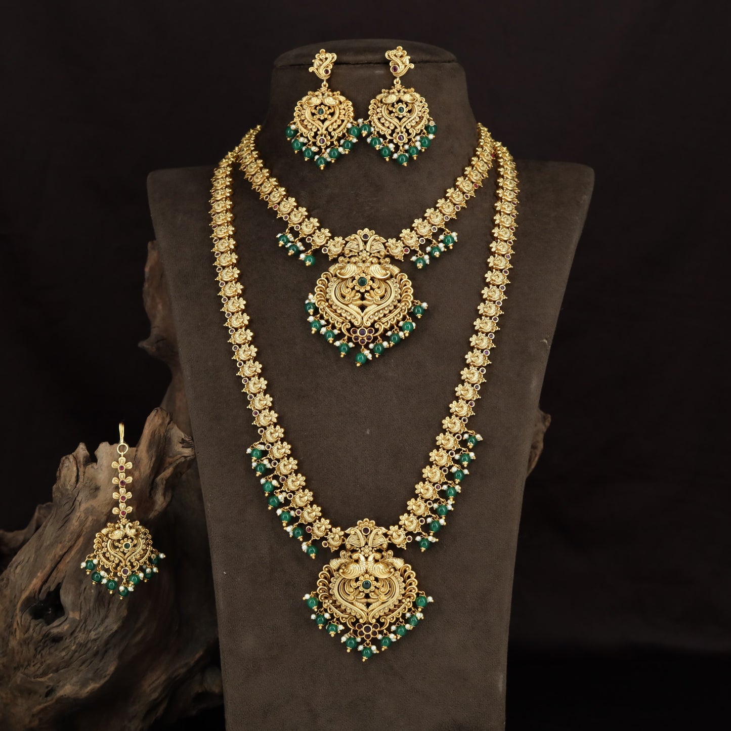 Floral Antique Combo Set with ornate pendants and bead detailing