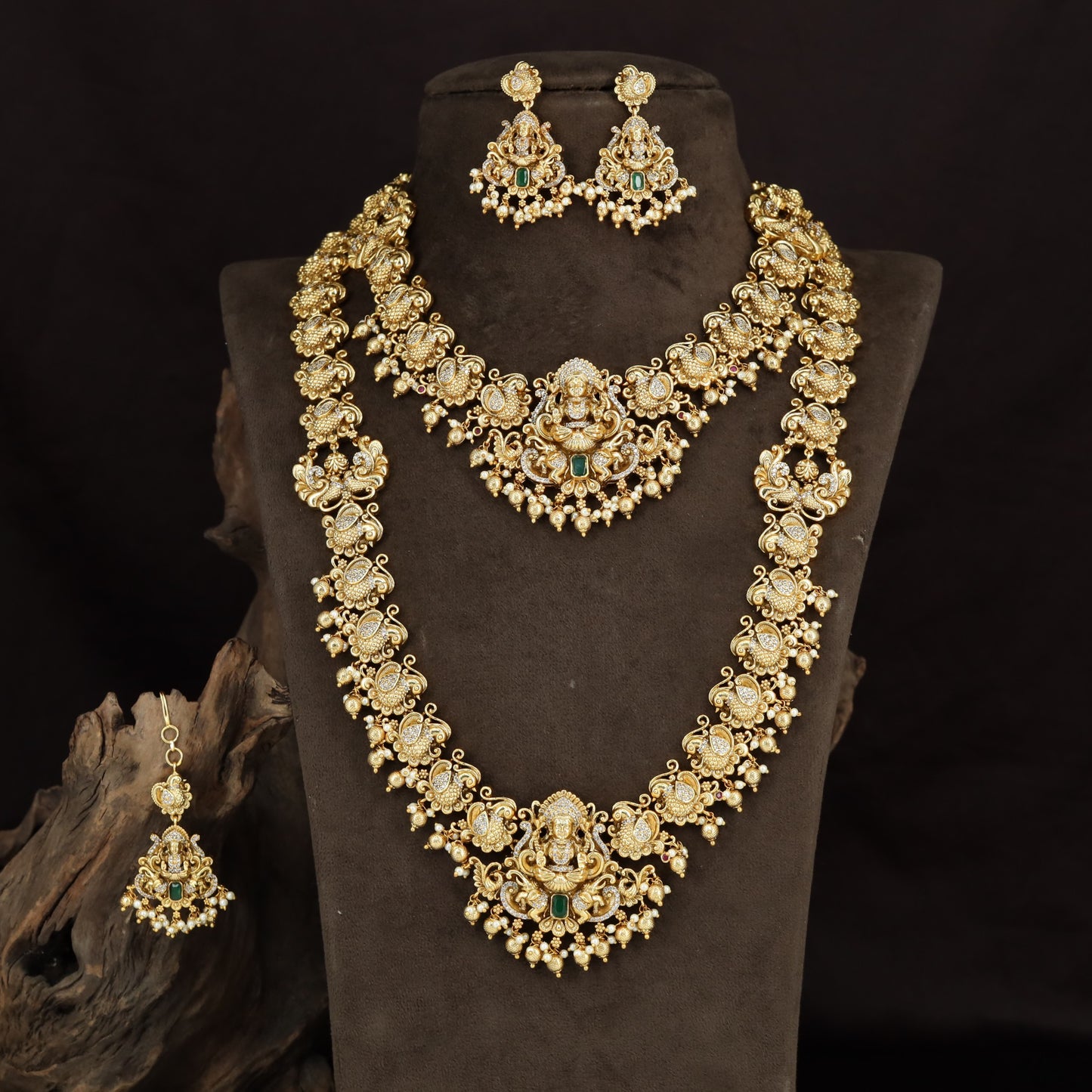 Lakshmi Floral Antique Combo Set with ornate pendants and intricate linkwork