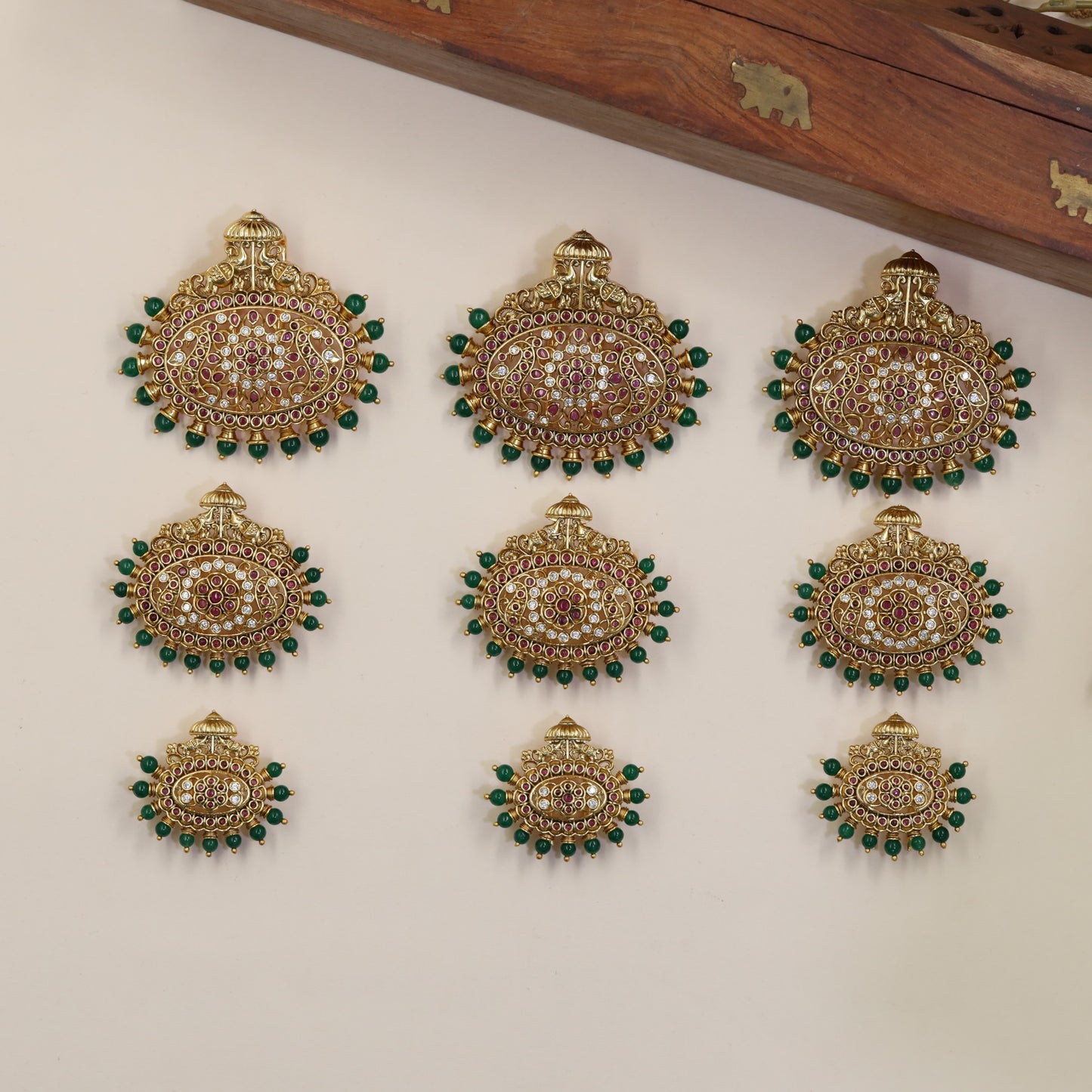 Antique Jada Bille with Oval Filigree Panels and Beaded Edging