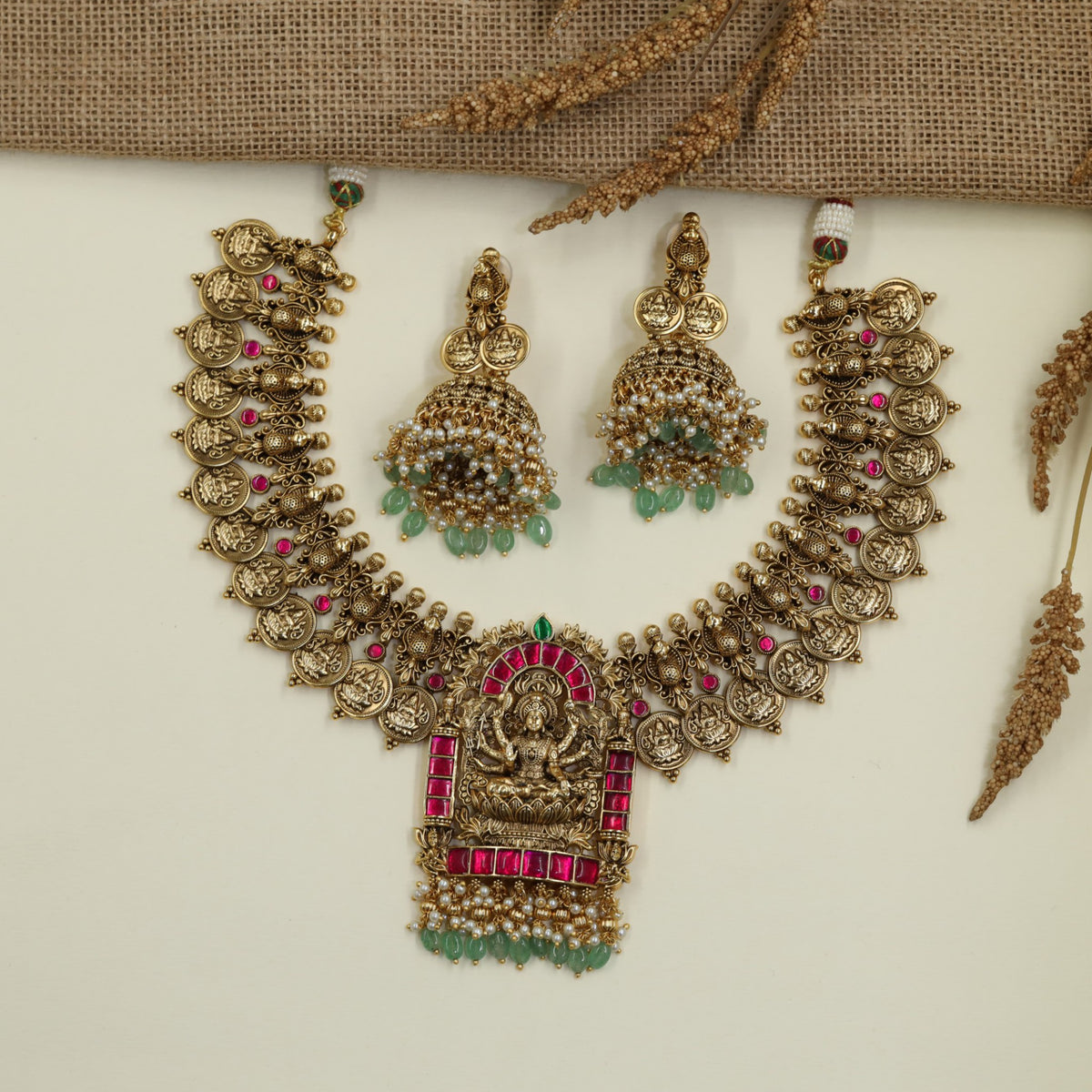 Antique Lakshmi Necklace Set with Circular Figurative Links