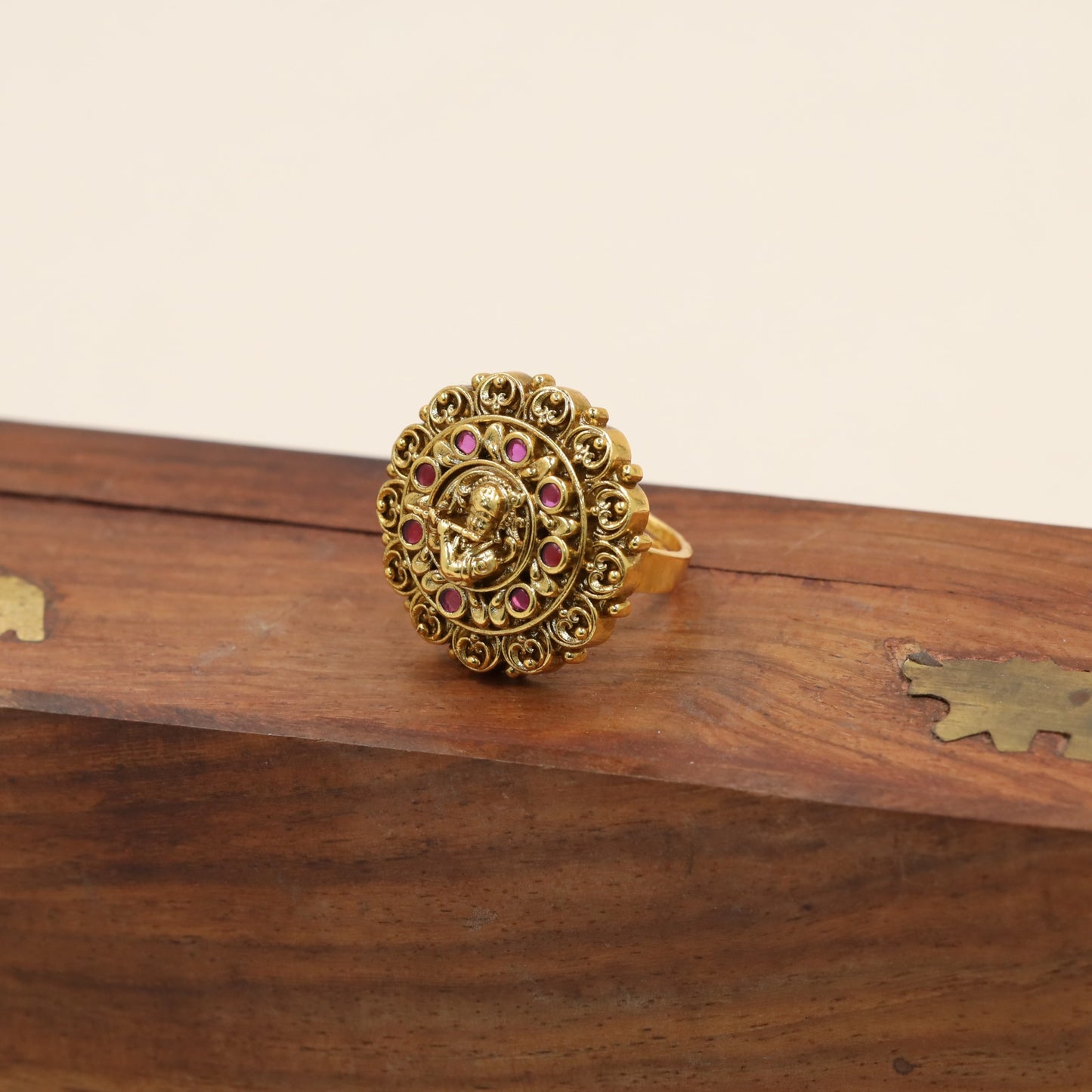 Traditional Finger Ring With Sculpted Krishna And Scrollwork