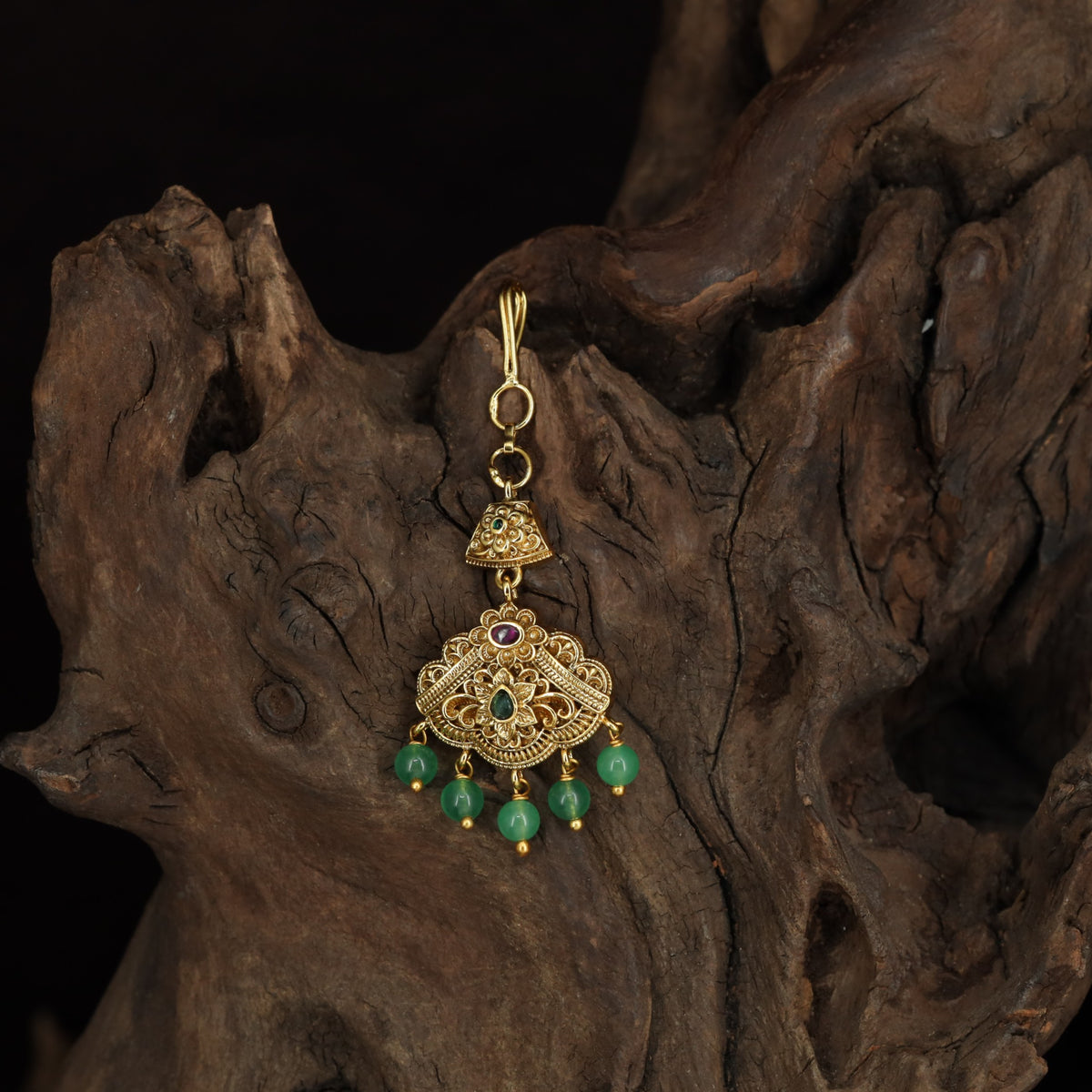 Antique Tikka With Teardrop Centre & Floral Filigree