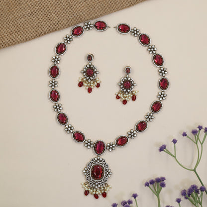 Kundan Long Haara with Oval Frames & Scalloped Pendant
