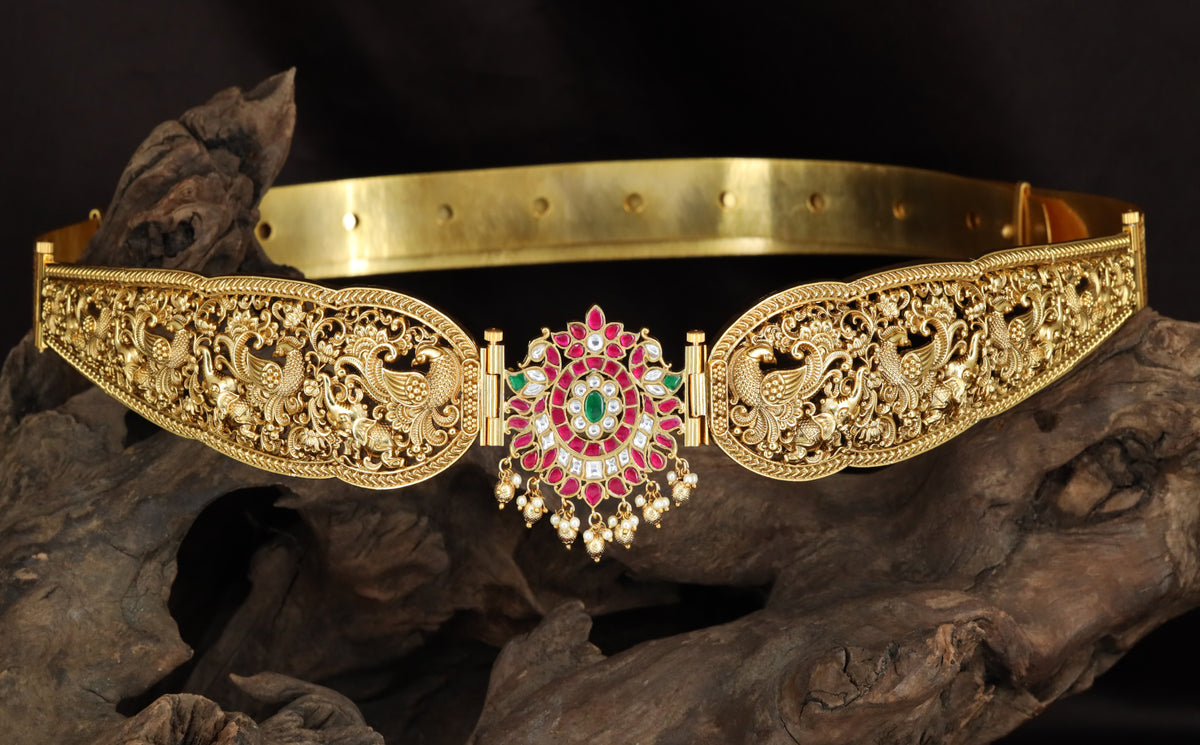 Antique Swan Dabu with Central Medallion