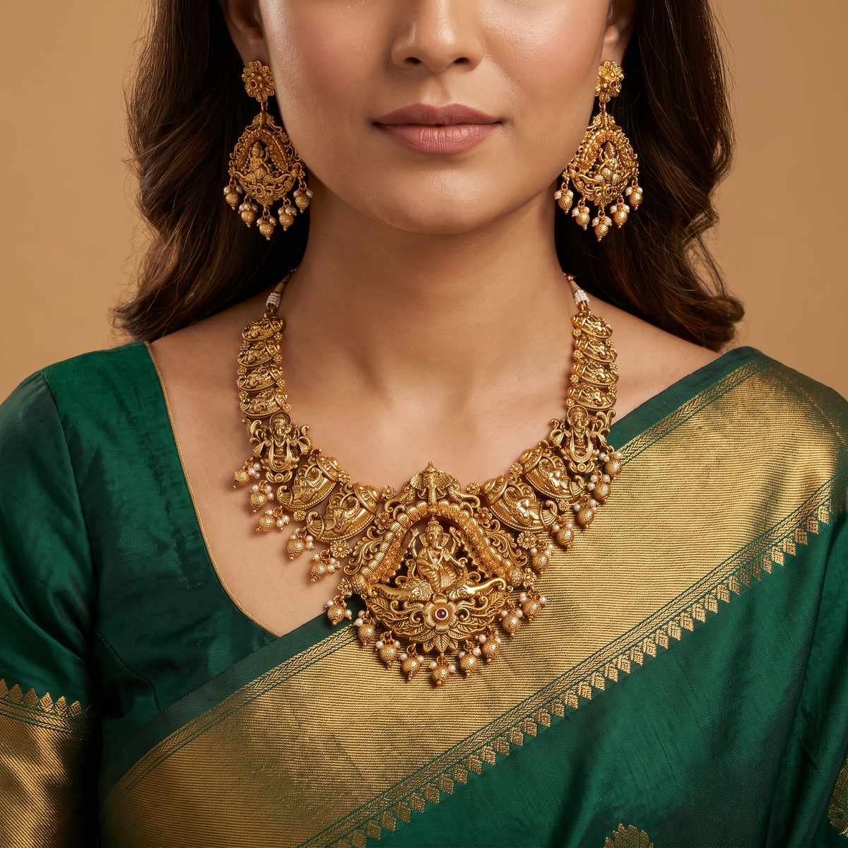 Antique Ganesha Necklace with Ornamental Detailing