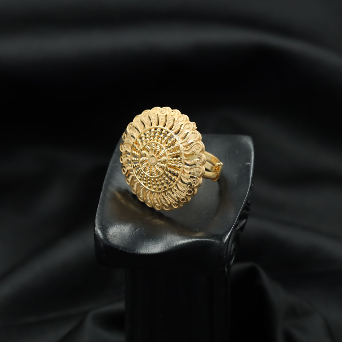 Gold Plated Sunburst Ring with Scalloped Edge