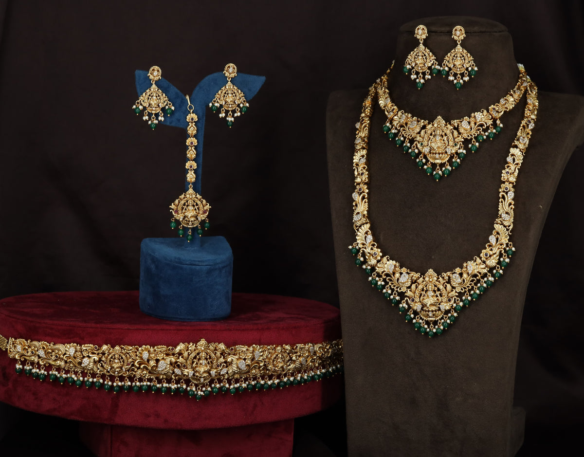 An heirloom-style Combo Set featuring intricate craftsmanship across coordinated pieces