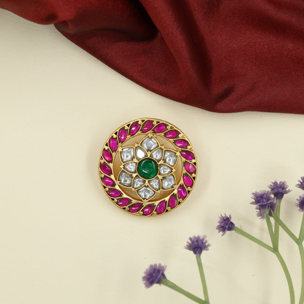 Circular Jadau Pendant with Symmetrical Petal Detailing and Ornamental Framing