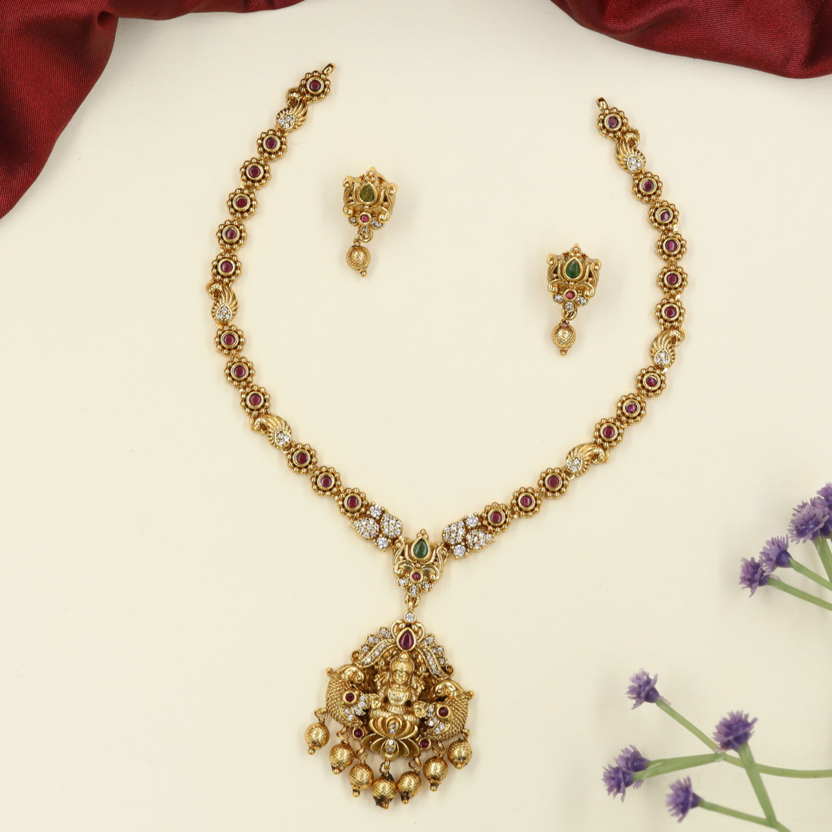 Traditional Antique Necklace featuring Detailed Lakshmi Pendant and Beaded Accents