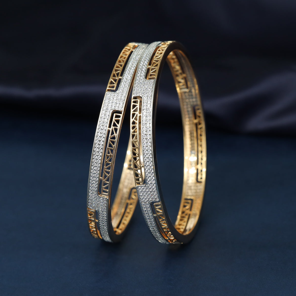 Gj Bangles with symmetrical geometric openwork and fine detailing