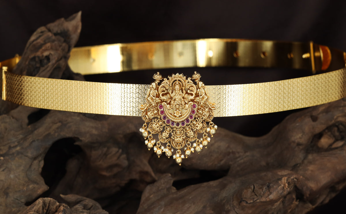 Royal Lakshmi Antique Dabu featuring an elaborate goddess centerpiece