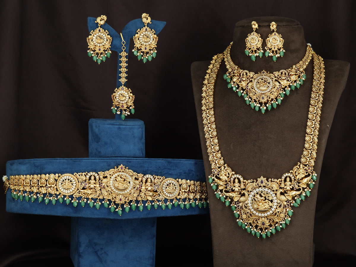 Antique Combo Set showcasing Ganesh deity elements with refined scrollwork