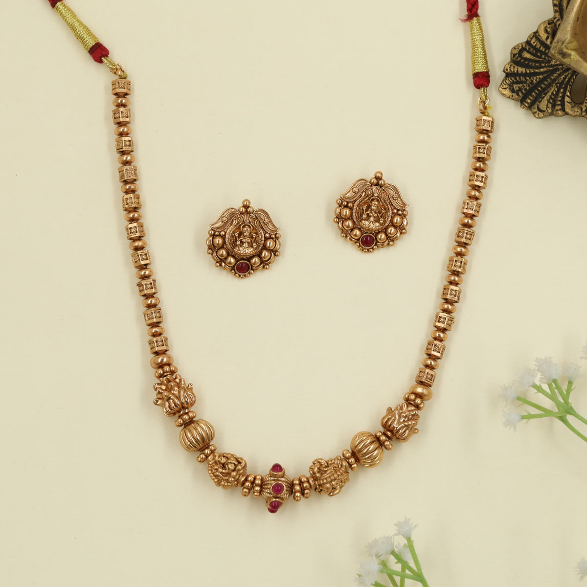 Sculpted Square Beads Antique Necklace Set