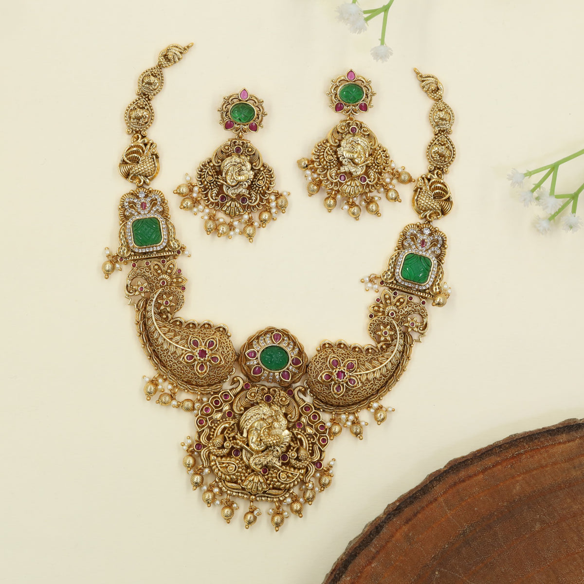 Antique Necklace with a prominent Krishna pendant and ornamental curves