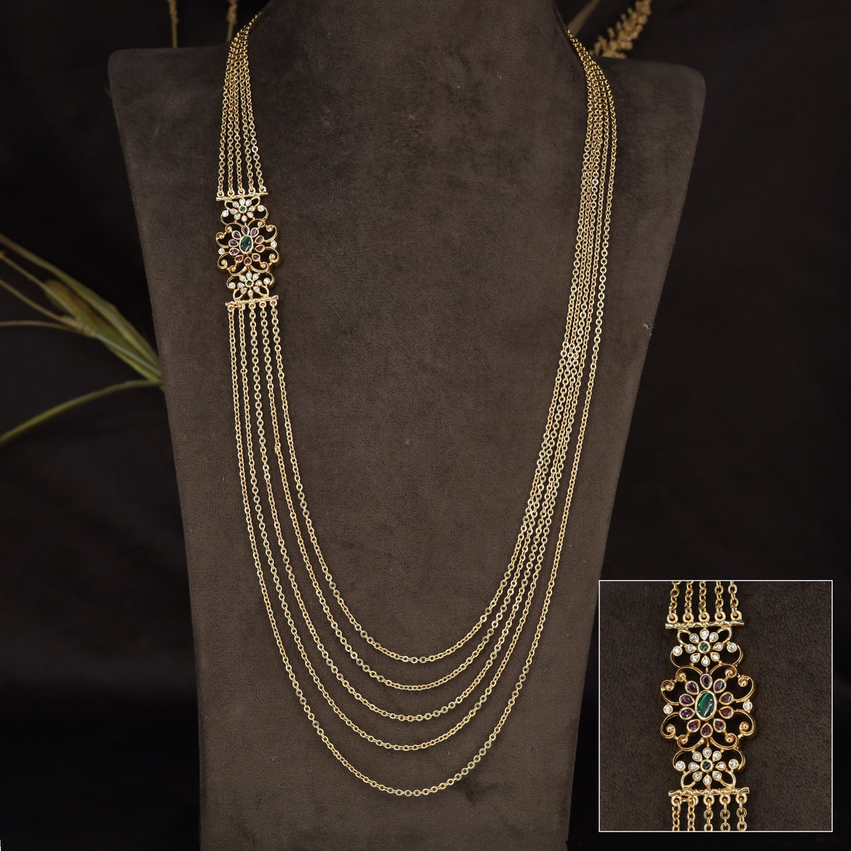 Antique Mope Chain featuring an intricate floral centre