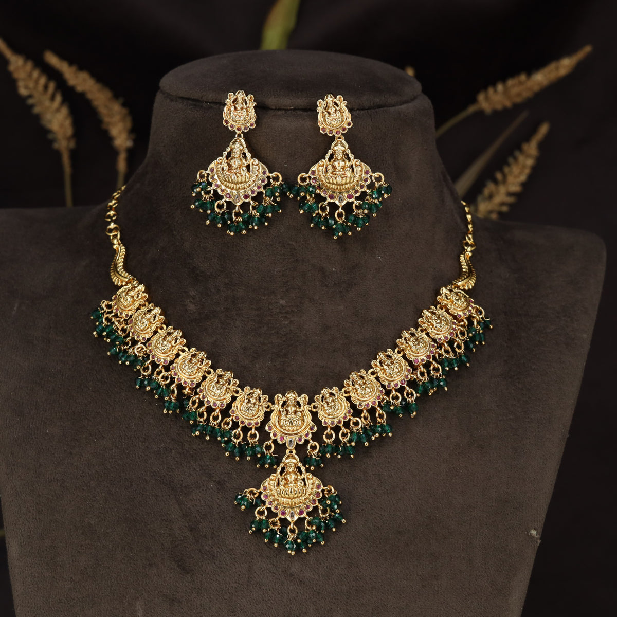 Lakshmi design Necklace with detailed floral frames and suspended beads