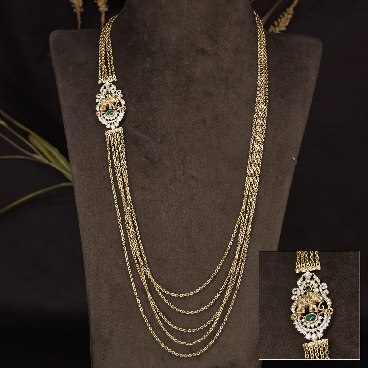 Elephant centre with multi strand detailing Antique Mope Chains