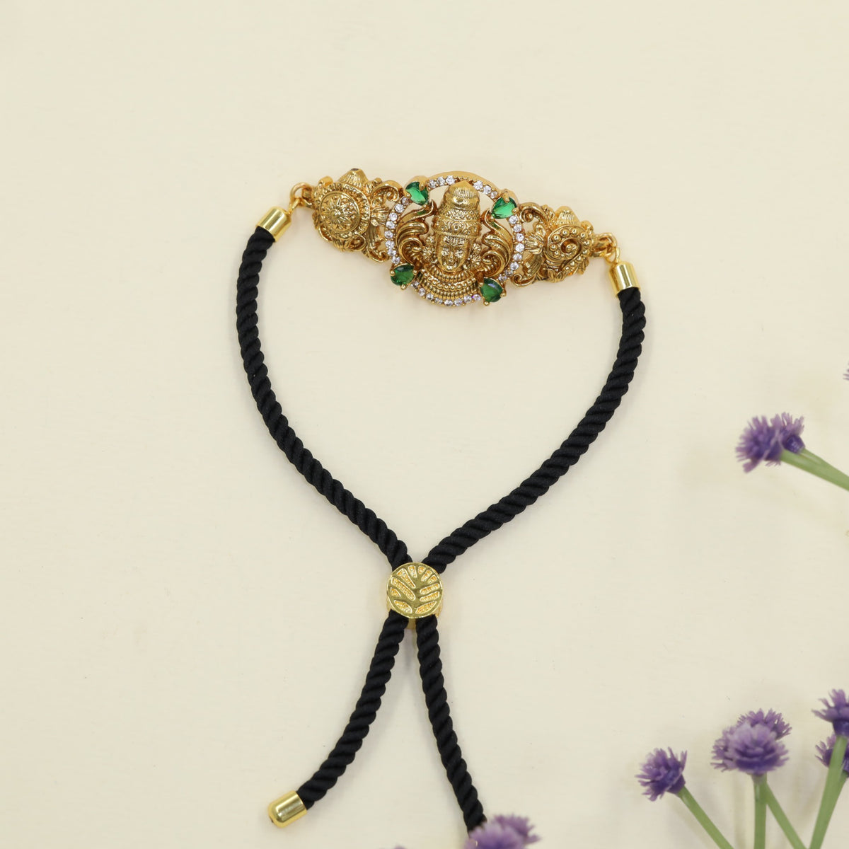 Lord Balaji Antique Bracelet with Sculpted Side Detailing