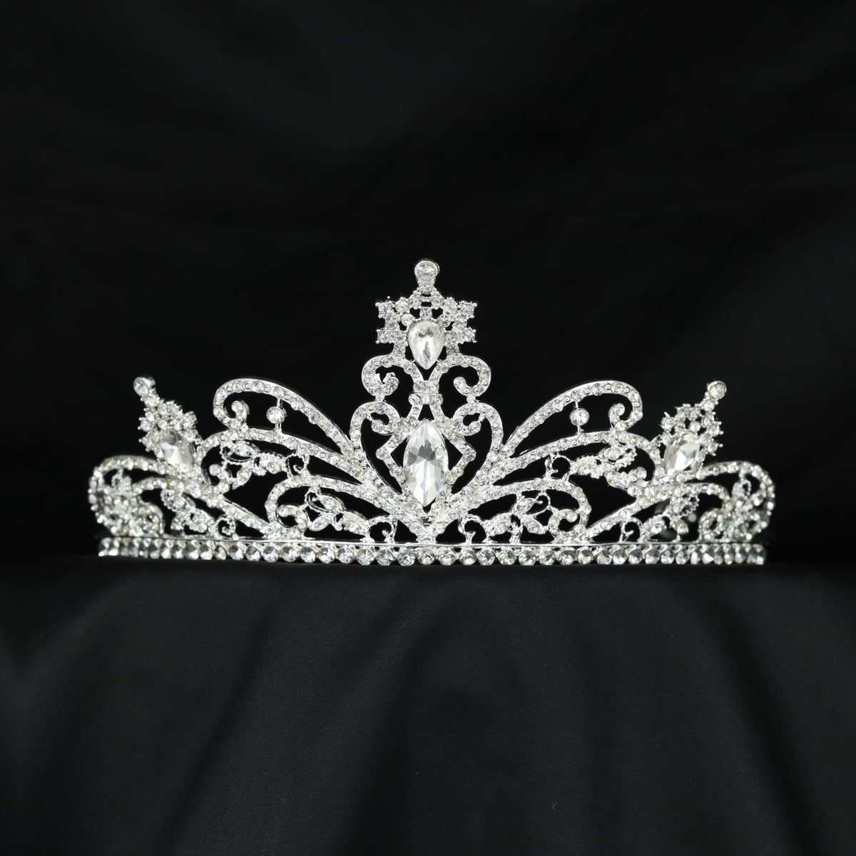 Classic Crown Highlighting Symmetrical Leaves and Elegant Curved Detailing
