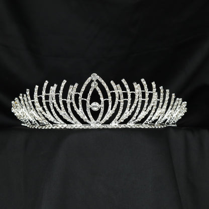 Modern Crown featuring curved openwork and a raised centre