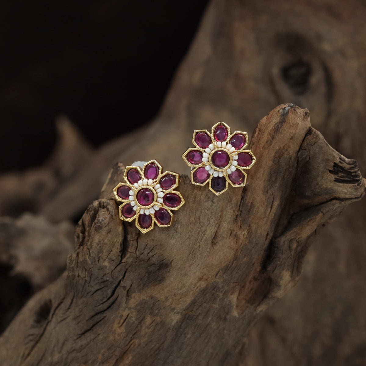 Classic Antique Stud With a Framed Floral Centre