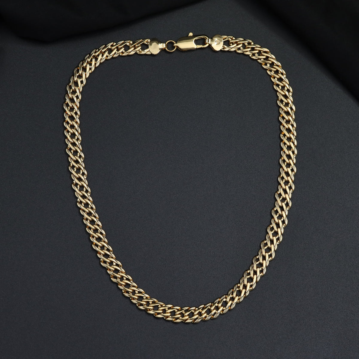 Twisted Link Gold Polish Chain