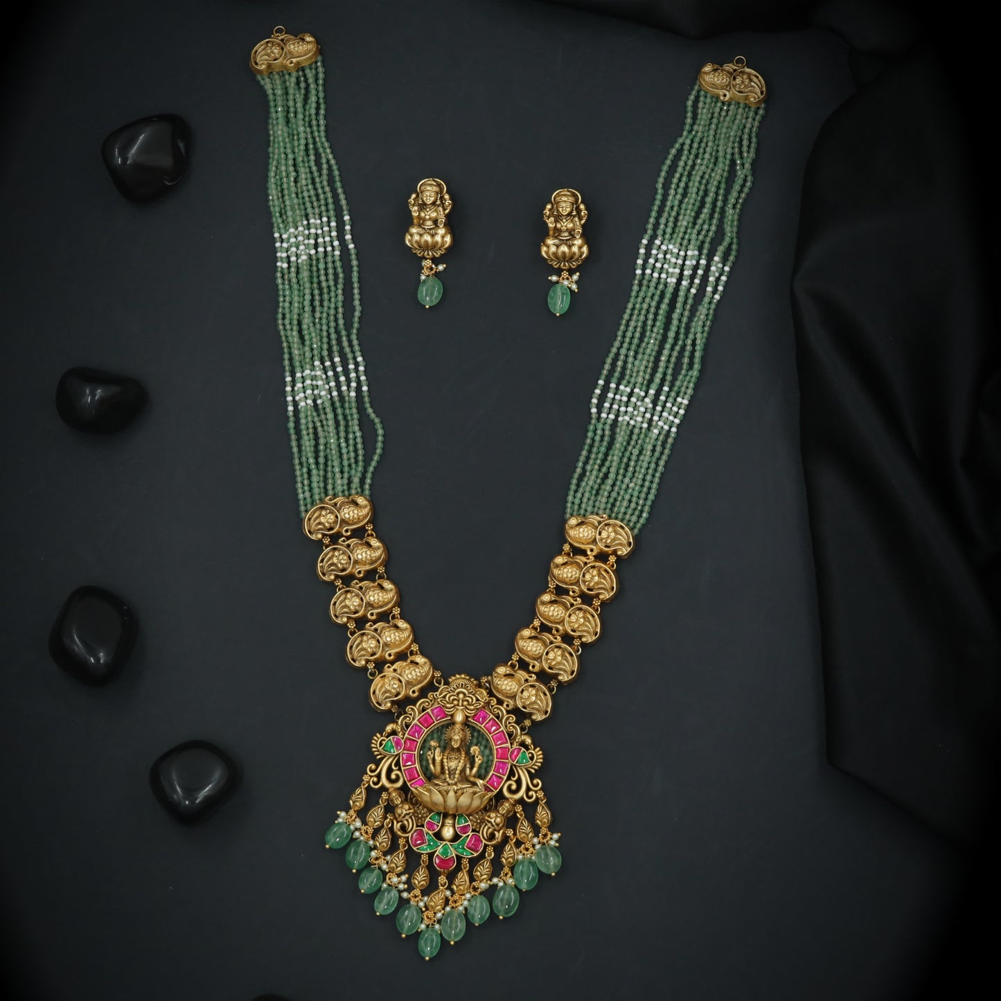 Silver Goddess Lakshmi DieStrand Long Haara Set
