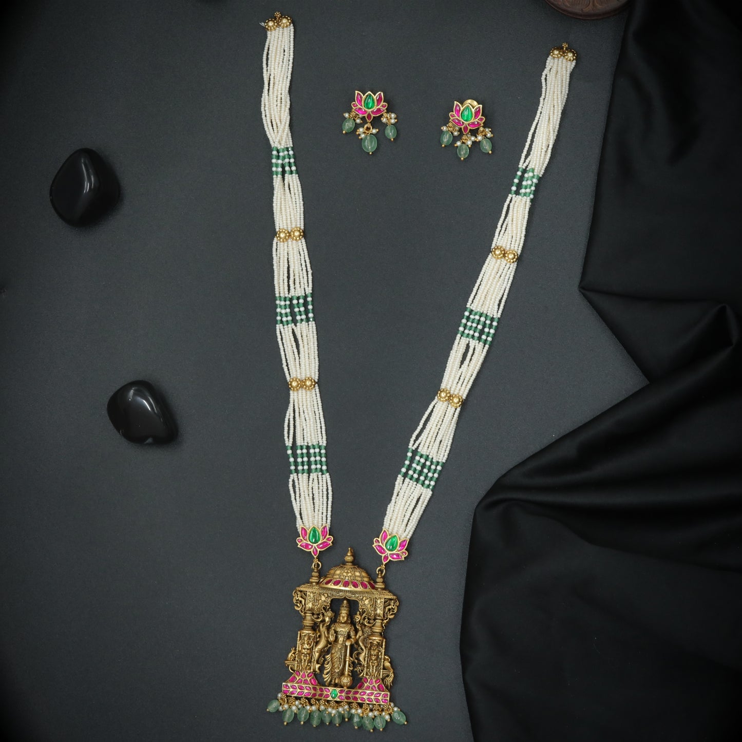 Antique Temple Trio Pearl Long Haara