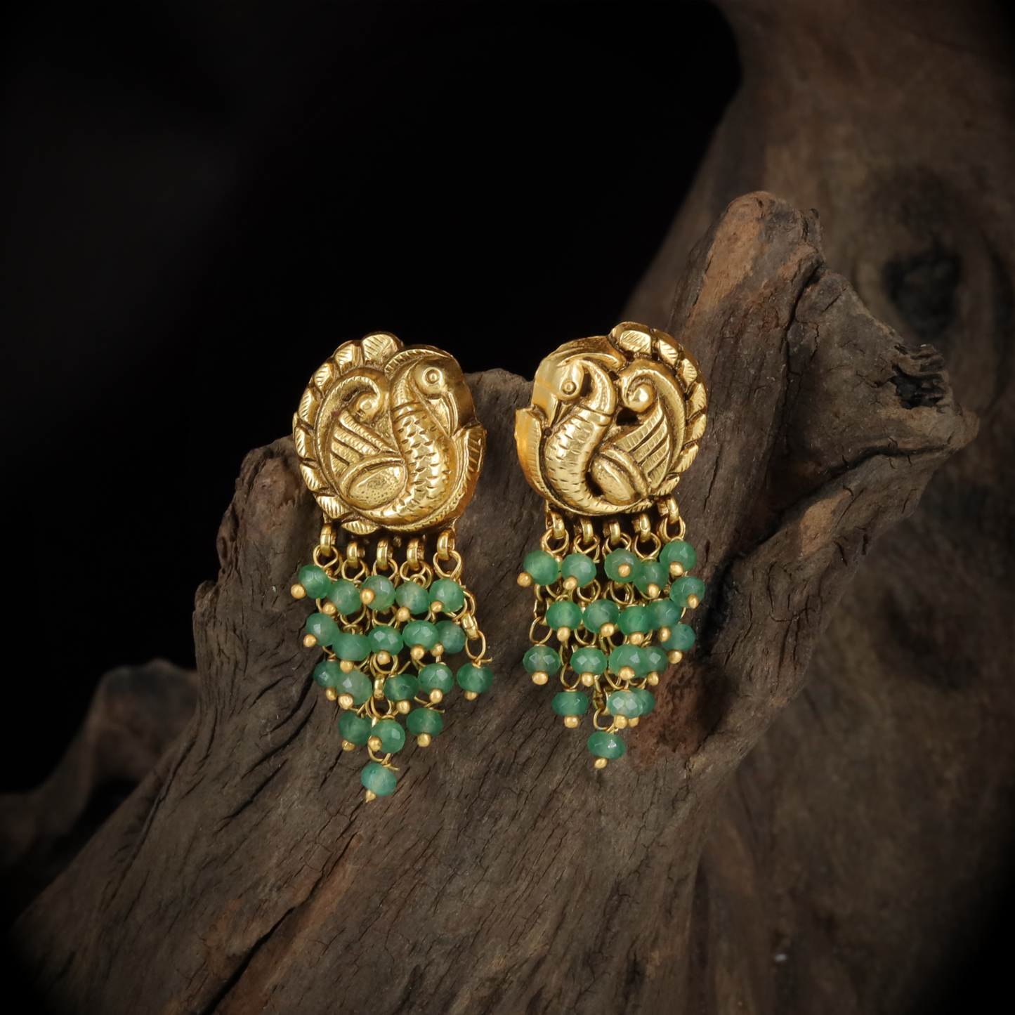 Peacock Silver Stud with Pearl Drops