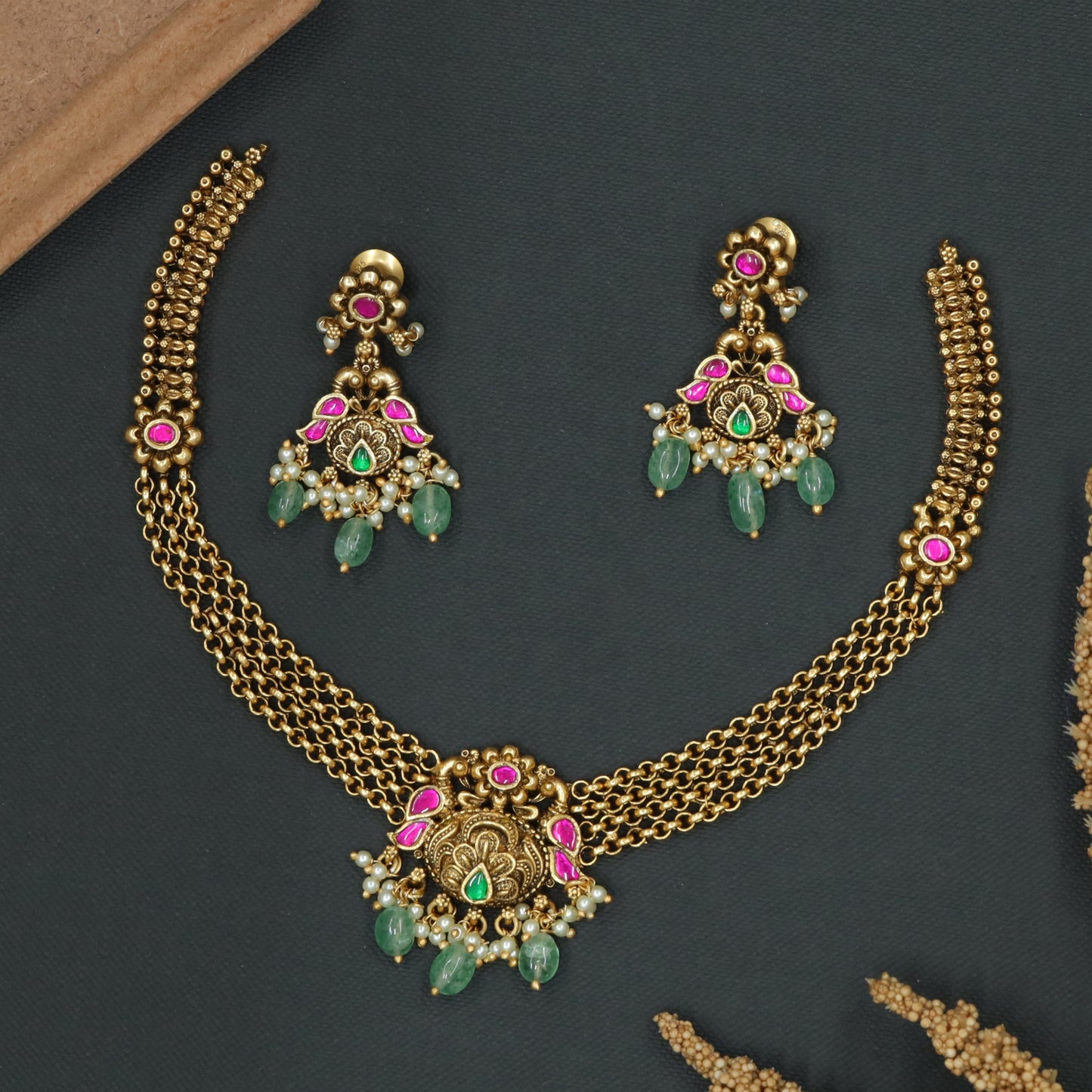 Peacock Design Necklace with Refined Detailing With Beads