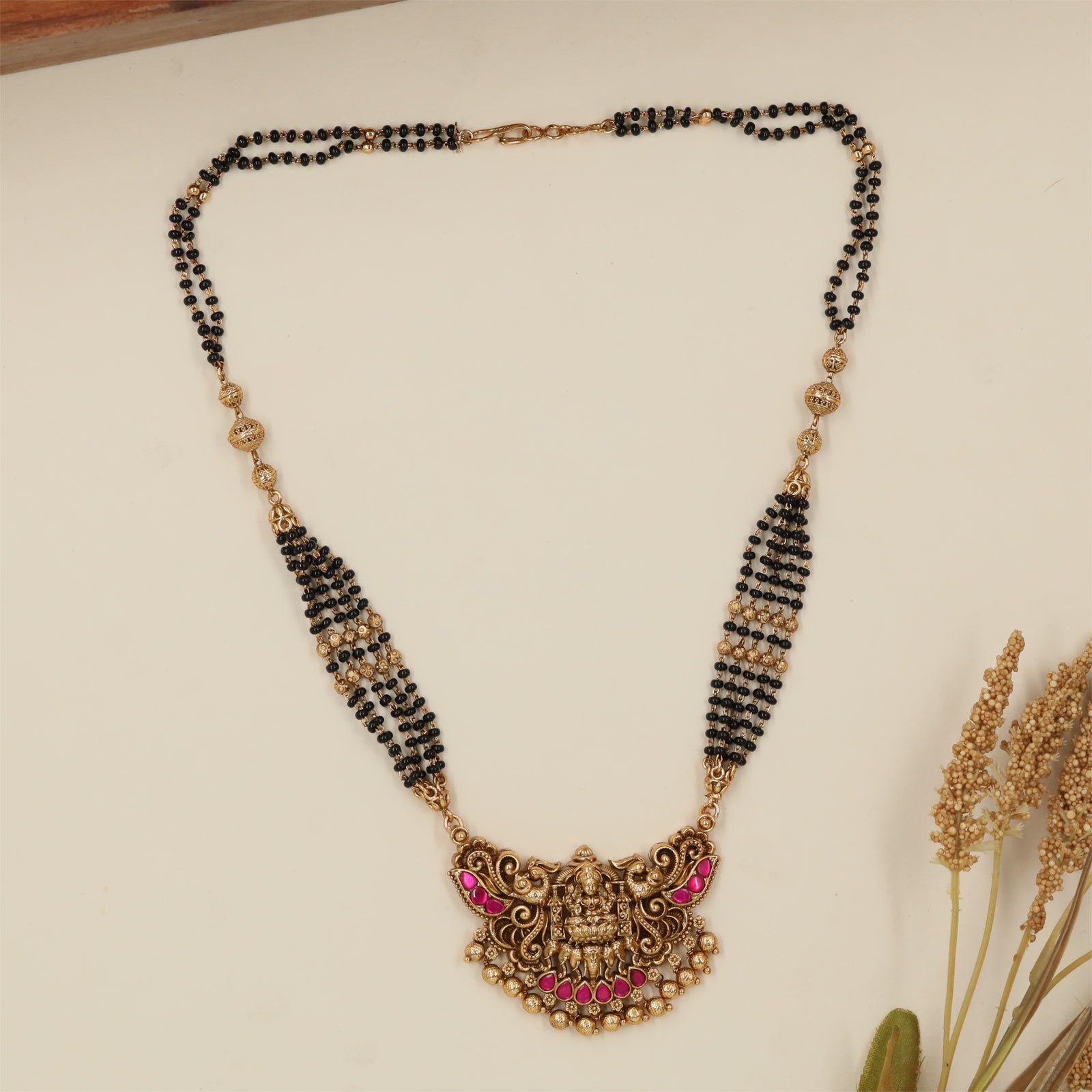 Traditional Bead Antique Mangalsutra with Sculpted Pendant Layout
