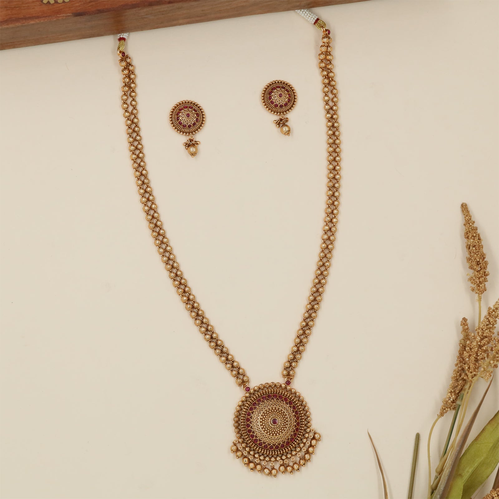 Carved Circular Antique Chain with Pendant and Fringe Detailing